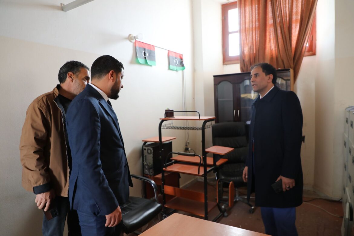 وزارة العمل تؤكد عدم تعرض منظومة المرتبات في مكتب الزاوية المركز لأي اختراق عقب واقعة السرقة